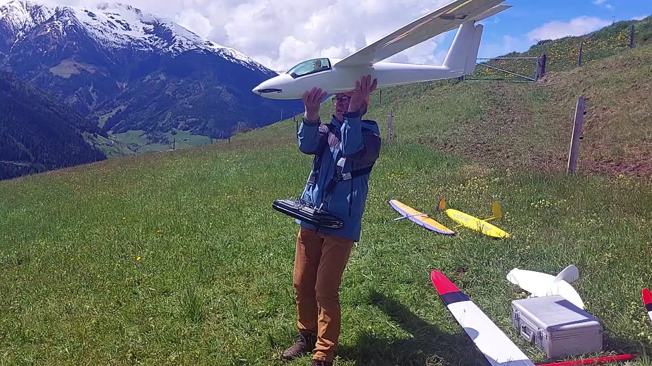 Rc Hangflug, B4 am Osthang