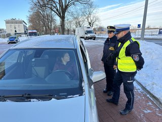 Na początku niepewność, poźniej uśmiech. Akcja służb mundurowych w Pruszczu Gdańskim