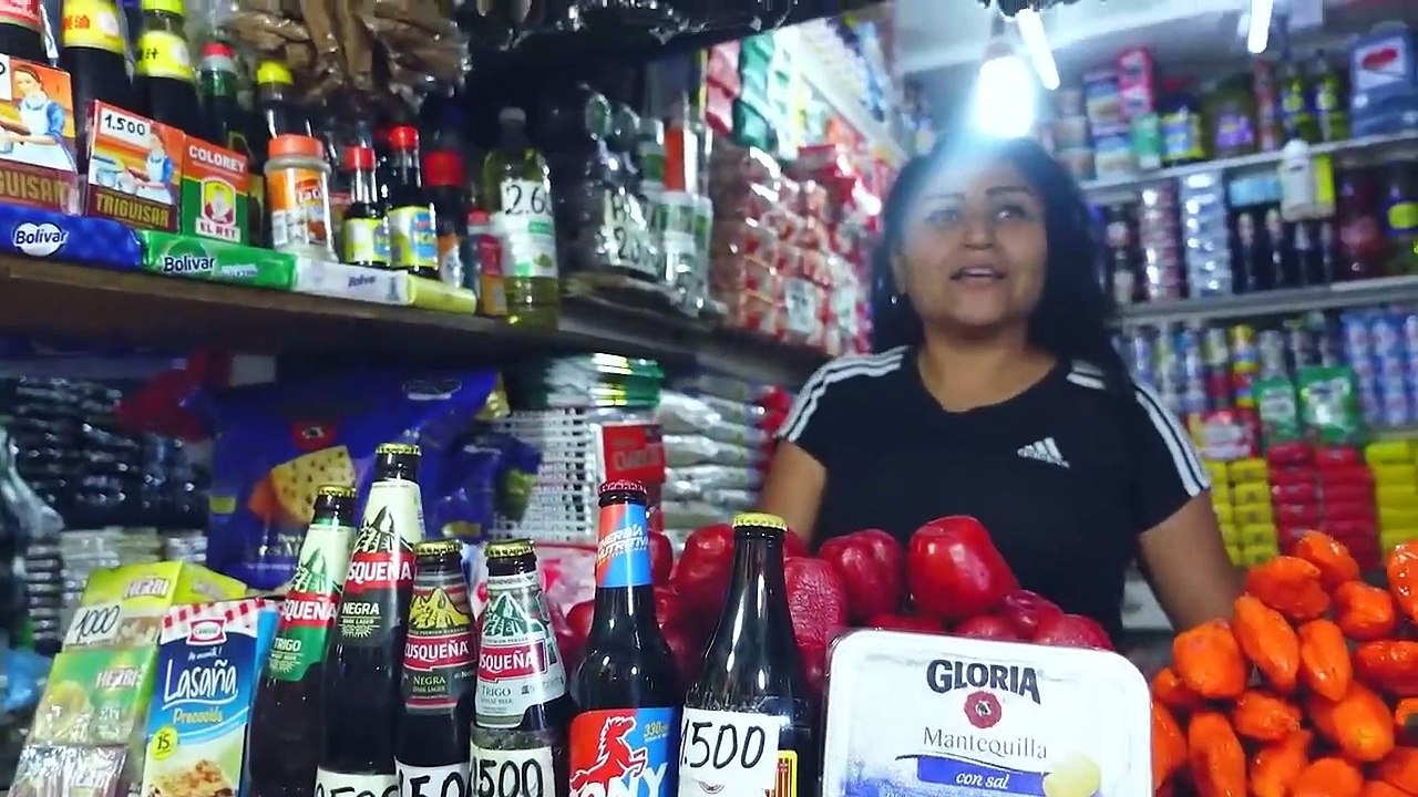 ASI ES EL _PICANTE_ BARRIO PERUANO EN CHILE   _ COMO VIVEN LOS PERUANOS_