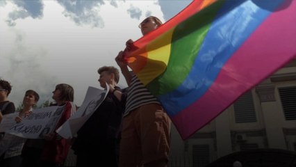 La Russie bannit le mouvement LGBT
