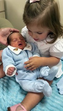 Bárbara Evans exibe o encontro da filha com os gêmeos recém-nascidos: Coração completo