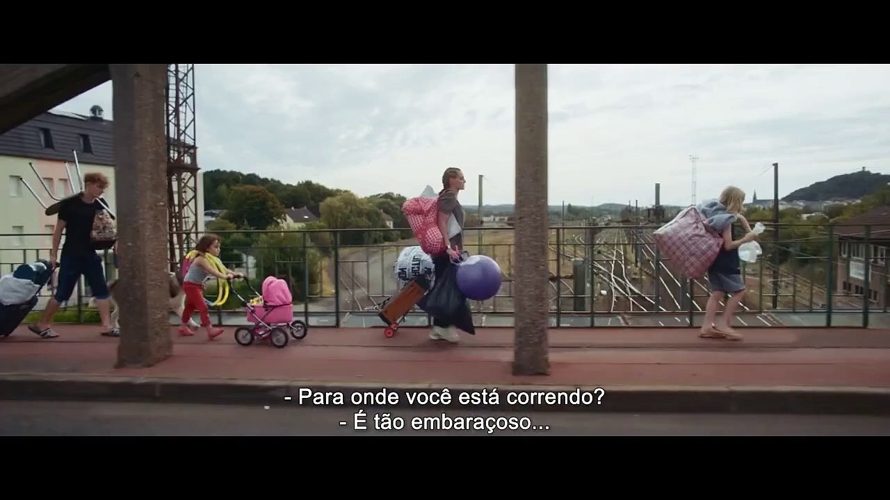 Softie Trailer Oficial Legendado