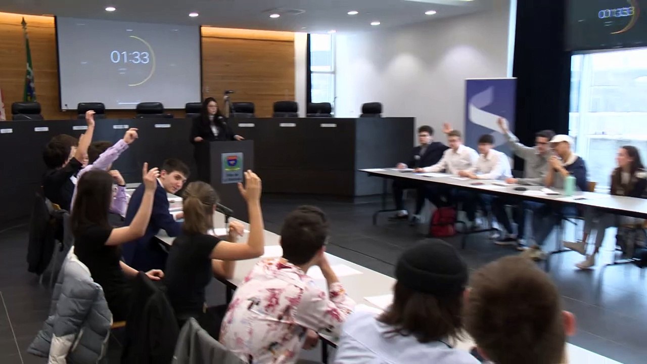 CH 01 Dec TOPO Simulation assemblee nationale CECC