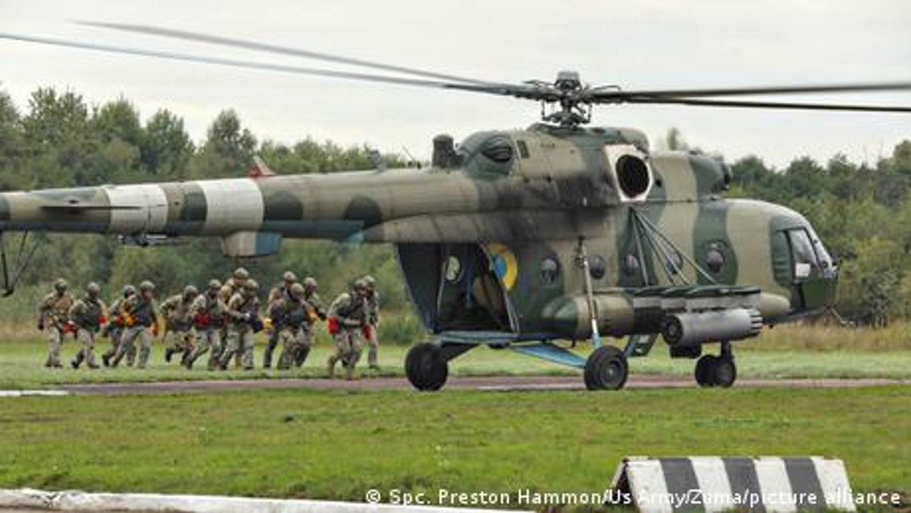Ukraine macht Hubschrauber aus Sowjetzeiten kriegstauglich
