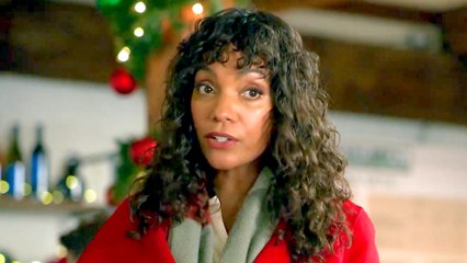 First Look at Hallmark’s Magic in Mistletoe