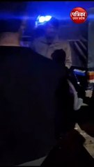 आजमगढ़ पुलिस का वायरल वीडियो