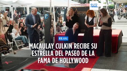 El actor Macaulay Culkin recibe su estrella en el Paseo de la Fama de Hollywood