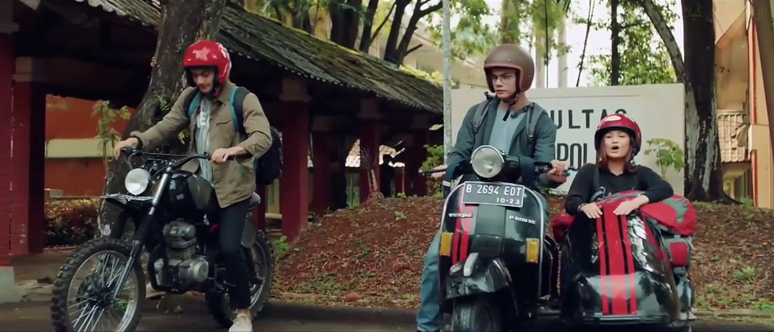 ⁣TITISAN SETAN 2 FILM HOROR INDONESIA