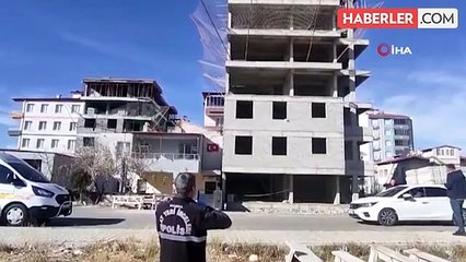 Niğde'de inşaatta merdiven boşluğuna düşen kalıp ustası hayatını kaybetti