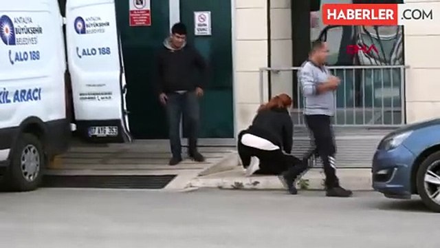 Finike'de İstinat Duvarı Çöktü: 1 Çocuk Hayatını Kaybetti