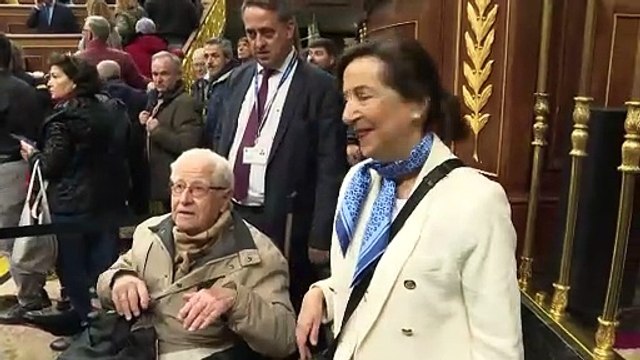 Robles asiste a la jornada de puertas abiertas del Congreso de los Diputados