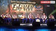 Şanlı Geçmişten Geleceğe Eski Van Belgeseli Lansmanı