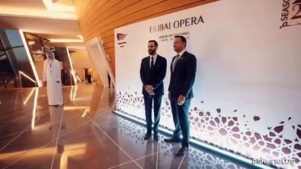 Télécharger la video: L'orchestra della Scala di Milano si esibisce alla Dubai Opera House