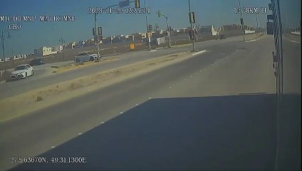 حادث "طالبات الجبيل" كما رصدته كاميرا الحافلة المدرسية