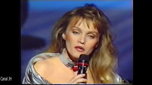 Johnny Hallyday et Arielle Dombasle - Je te promets - 1990