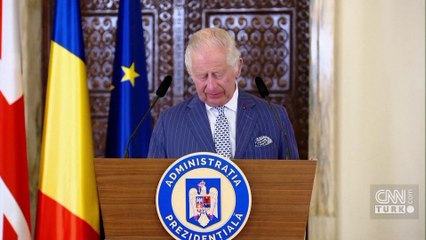 Kral Charles'tan Atina'ya destek mi? Yunan bayraklı kravat takması tartışma yarattı