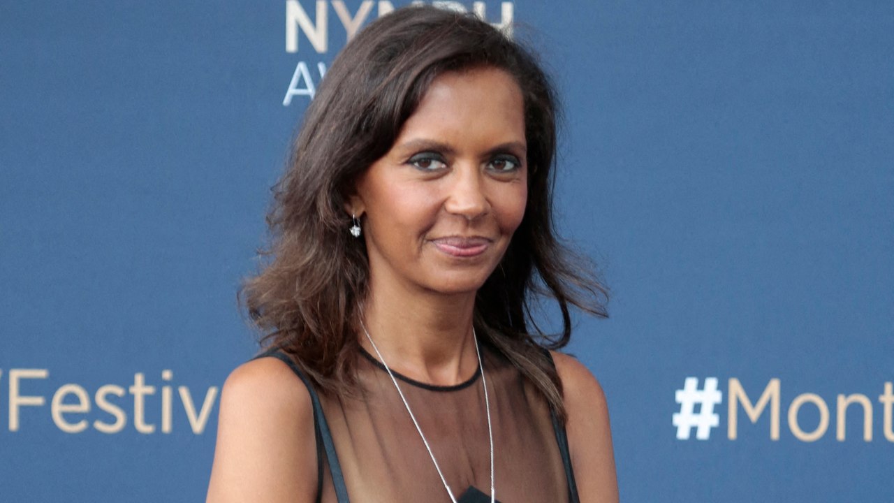 Karine Le Marchand s'engage à soutenir Laurent et ses problèmes financiers dans l'émission "Familles de paysans" (M6)