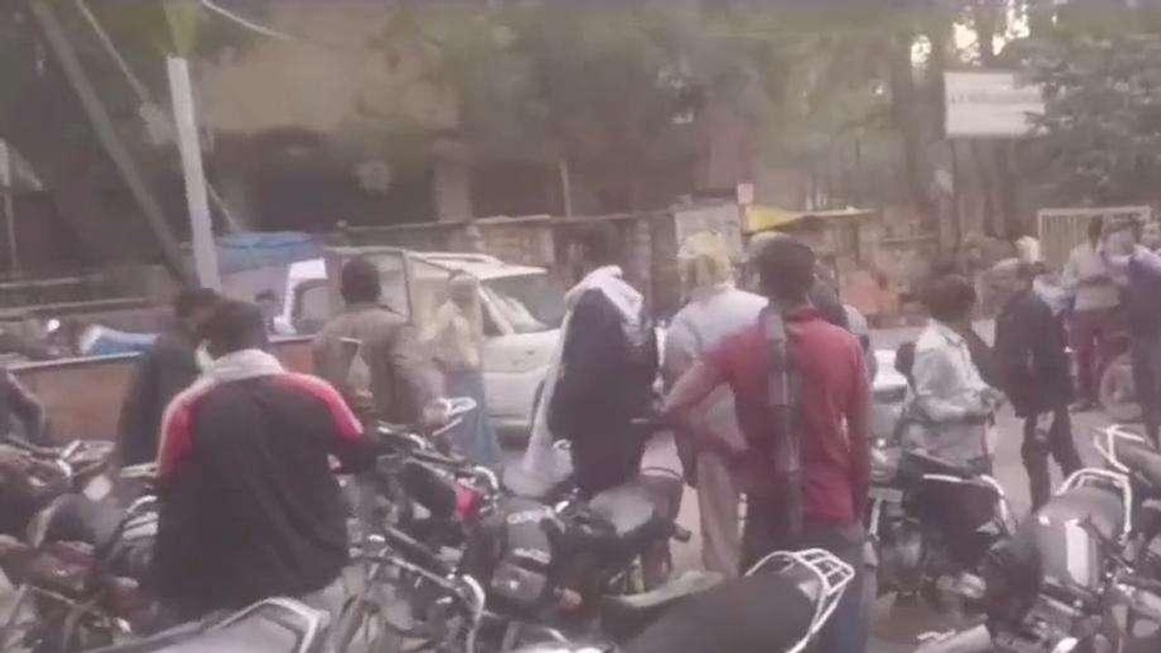 धौलपुर: किसान पर बिजली का तार टूटकर गिरा,करंट की चपेट मे आने से मौत