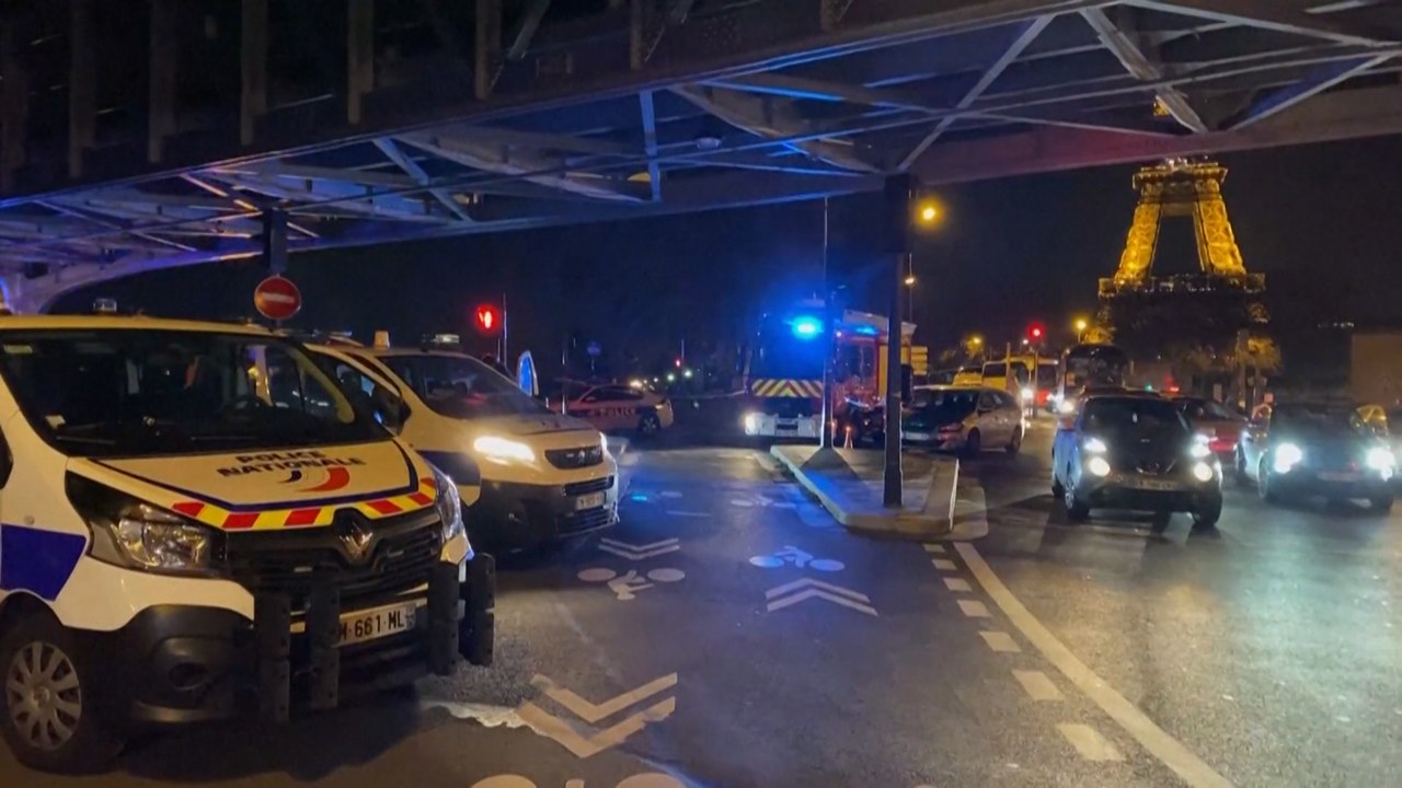 Paris : un mort et deux blessés dans une attaque au couteau et au marteau, le parquet antiterroriste saisi