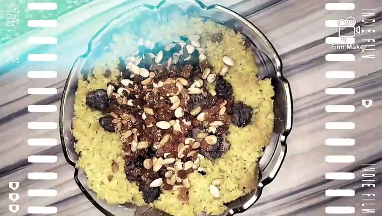 ارز بالخلطة او ارز باكبد والمكسرات ملك العزومات