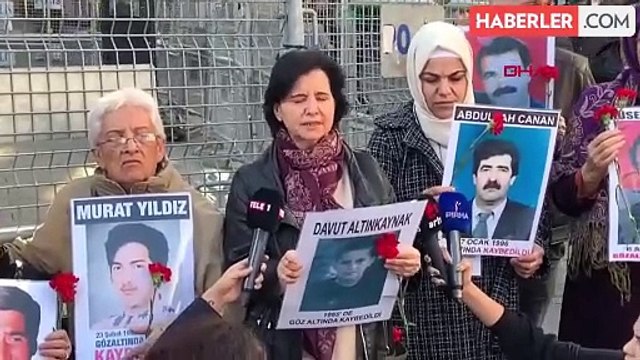 CUMARTESİ ANNELERİ'NİN EYLEMİNİ AVRUPA PARLAMENTOSU TÜRKİYE RAPORTÖRÜ TAKİP ETTİ