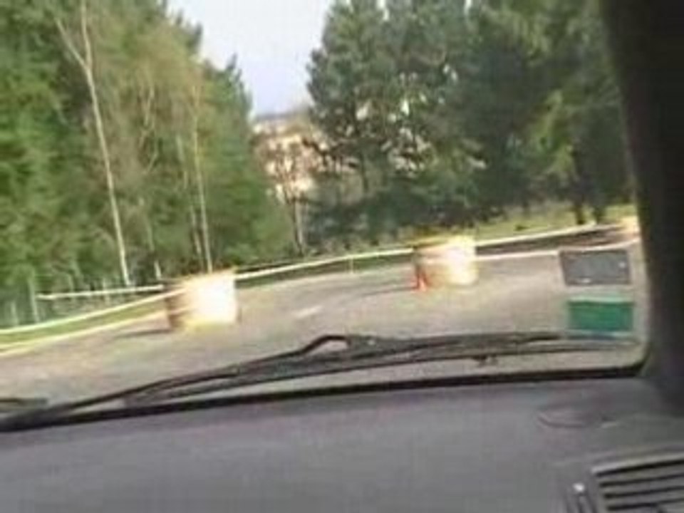 Slalom 87 clio ragnotti loisir manche d'essai libre