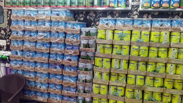 jela food point gulberg main market Asian food