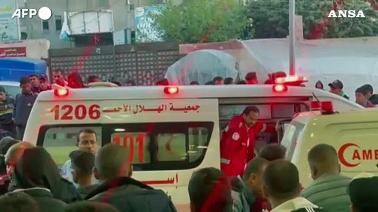 Israele intensifica raid sul sud di Gaza, saltano le trattative