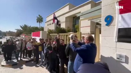 إقبال كثيف من المصريين بالخارج على لجان الاقتراع في الأردن