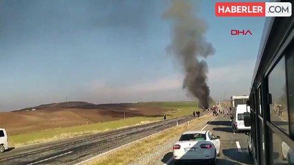 Silvan'da seyir halindeki otobüs alev aldı