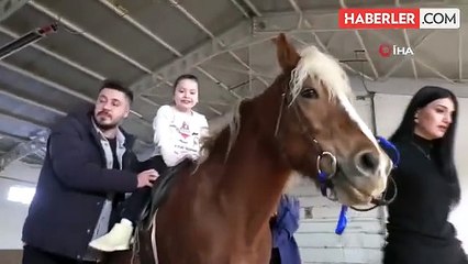 Engelli Çocuklara Yönelik Hipoterapi Etkinliği