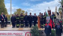 Vigili del fuoco, festa in piazza a Palermo