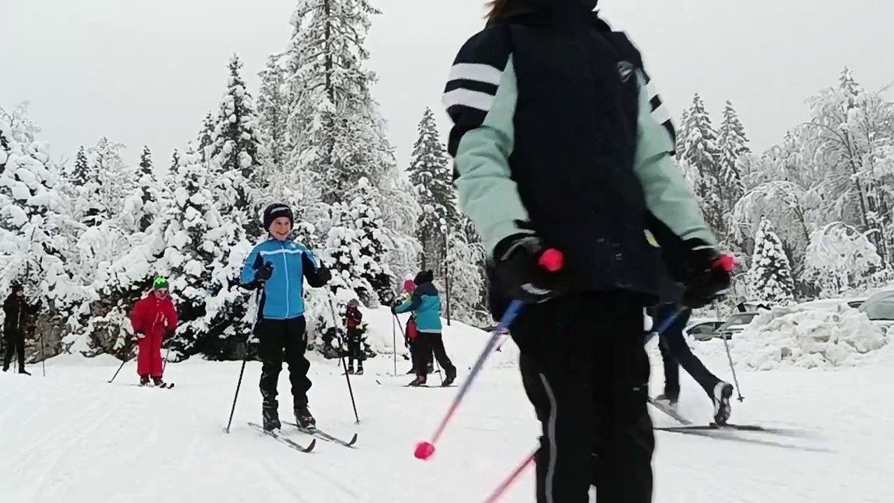 Les jeunes Skieurs Rousseland retrouvent les pistes et le ski de fond ce samedi 2 décembre 2023