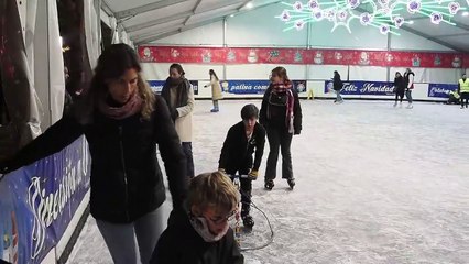 Así es la pista de hielo de la acera de Recoletos en Valladolid