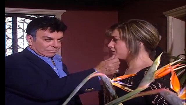 مسلسل يا ورد مين يشتريك ـ الحلقه -33- سميره احمد و حسين فهمي و مي عز الدين