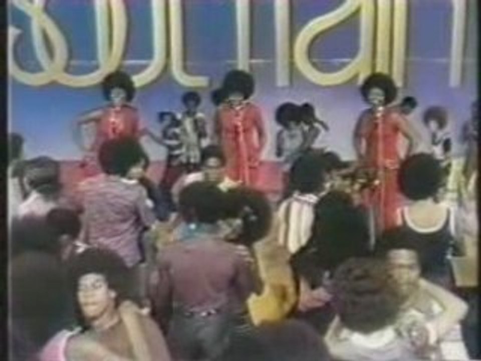 Barry White & Love Unlimited - Walkin' In The Rain