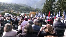 Πλήθος κόσμου από όλη την Ελλάδα στην εκδήλωση του ΚΚΕ για την ανατίναξη της γέφυρας του Γοργοποτάμου