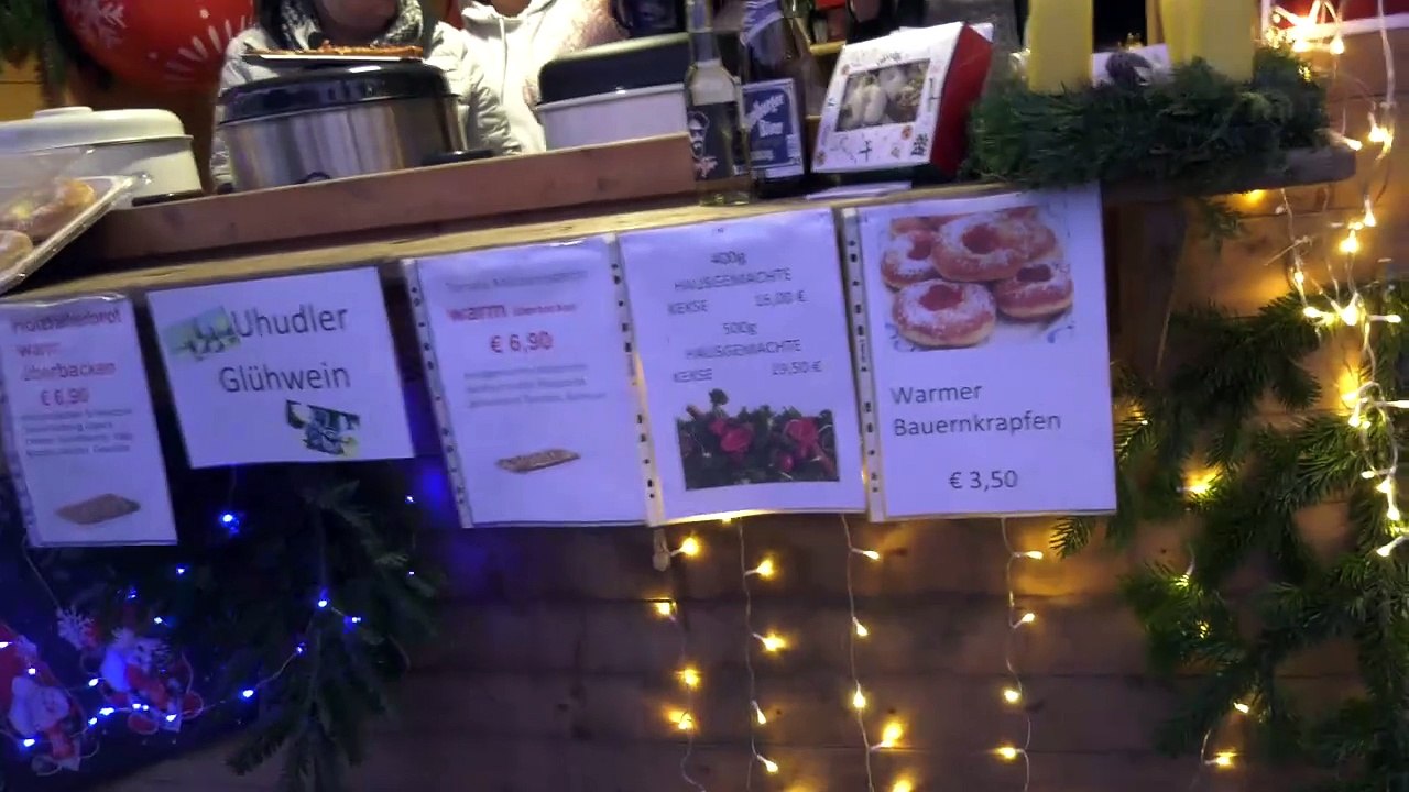 Perchtenlauf  Adventmarkt Wintertraum Deutsch Wagram 2. Tag