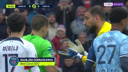 Donnarumma sent off for crazy kung-fu kick