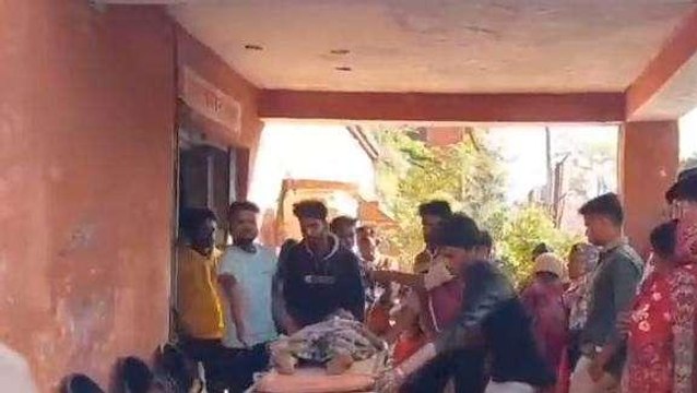 पीलीभीत: ट्राली पलटने से आधा दर्जन महिलाएं घायल, मची चीख - पुकार