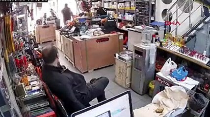 5.1'lik deprem İstanbul ve İzmir’de hissedildi