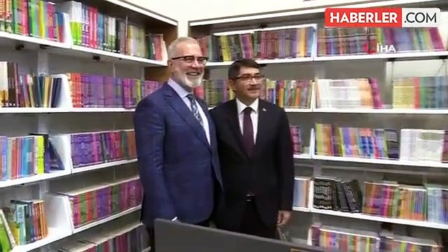 AK Parti Grup Başkanvekili Manisa Milletvekili Bahadır Yenişehirlioğlu Şehzadeler Belediyesi'nin Millet Kütüphanesi ve Gençlik Merkezi'ni İnceledi