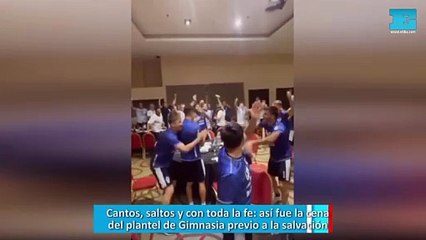 Download Video: Cantos, saltos y con toda la fe, así fue la cena del plantel de Gimnasia previo a la salvación