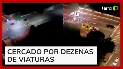 PM persegue motorista que fugia em Camaro amarelo roubado em SP