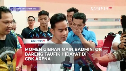 Momen Gibran Main Badminton Bareng Taufik Hidayat di GBK Arena