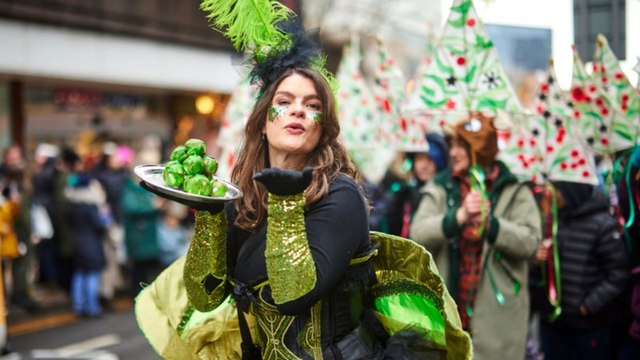 Manchester Headlines 4 December: Thousands of people flocked to the city centre to see Manchester’s second ever Christmas parade