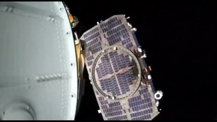 La Corea del Sud lancia un satellite SAR con un razzo a combustibile solido