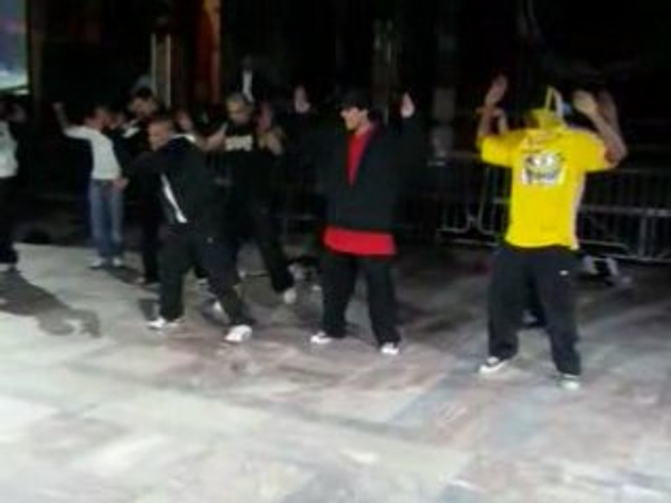 Session Pop - Gala Staps [Stand Up]