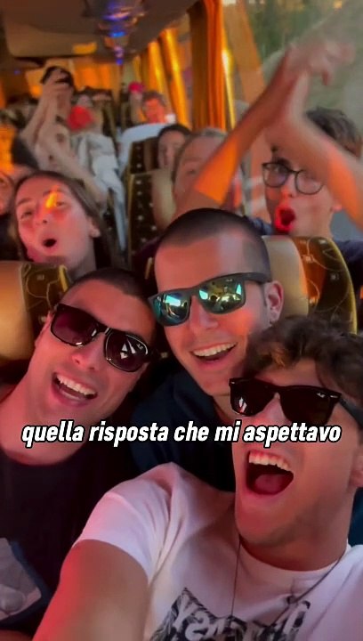 Elu plus bel homme d Italie, le mannequin Edoardo Santini, 21 ans, annonce arrêter sa carrière pour se consacrer à sa foi et rejoindre un séminaire dans l’objectif de devenir prêtre