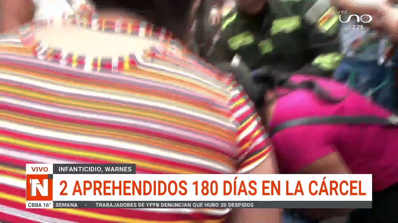 Agreden al padrastro y a la madre acusados de infanticidio al salir de su audiencia en Warnes